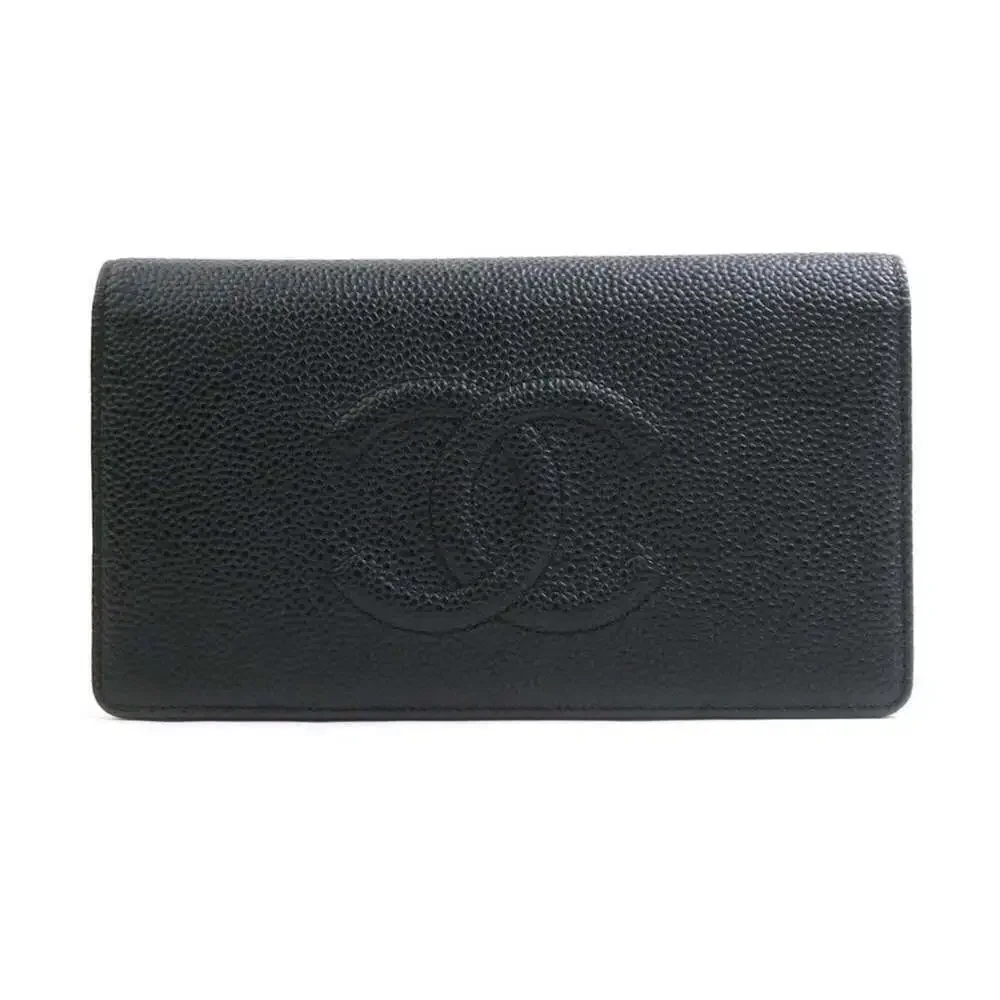CHANEL Black Caviar Leather Wallet